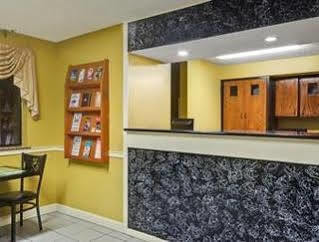 Days Inn By Wyndham Torrington Exterior foto